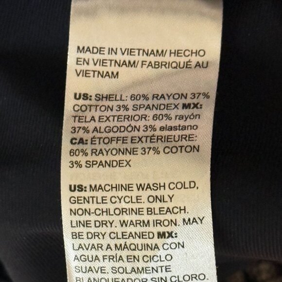 Chico’s 0.5 Black White Leaf Print Slim Ankle Pants Women’s 6 Stretch - Picture 4 of 8